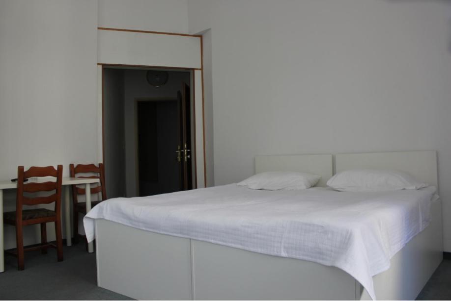 Arnes Hotel Βιέννη Εξωτερικό φωτογραφία